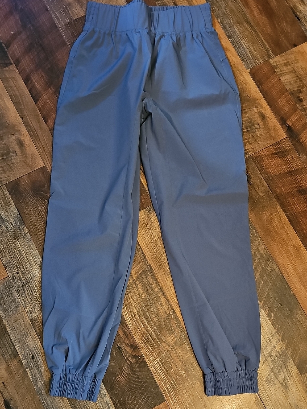 Halara Joggers